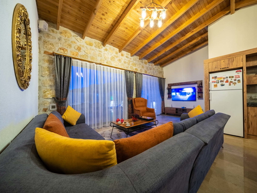  gece  -  Kasım
  | Kalkan Akbel’de Jakuzili ve Isıtmalı Havuzlu Muhafazakar Kiralık Villa | 4 Kişilik Tatil